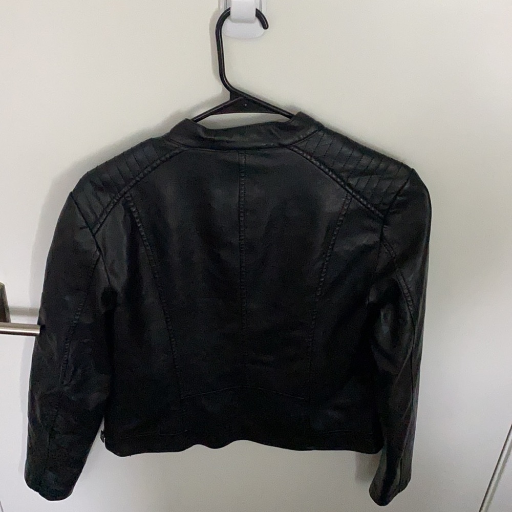 Simple Leather Jacket - image 3